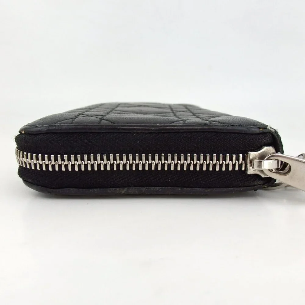 Authentic Christian Dior 25MA 1123 Lady Dior Cannage Stitch Zip Around purse